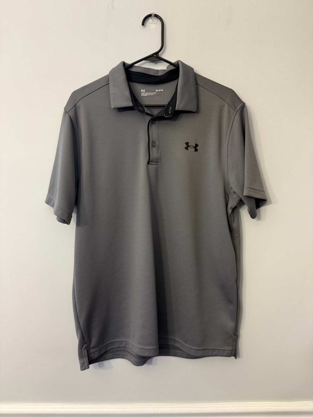 Under Armour Men’s Charcoal Gray Polo Shirt
